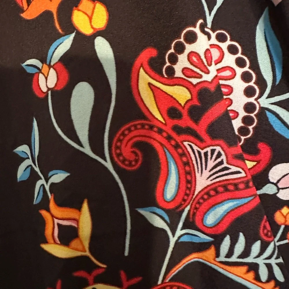 BloomChic size 22-24 Black Dress with Colorful faux Embroidery print. - Picture 4 of 7